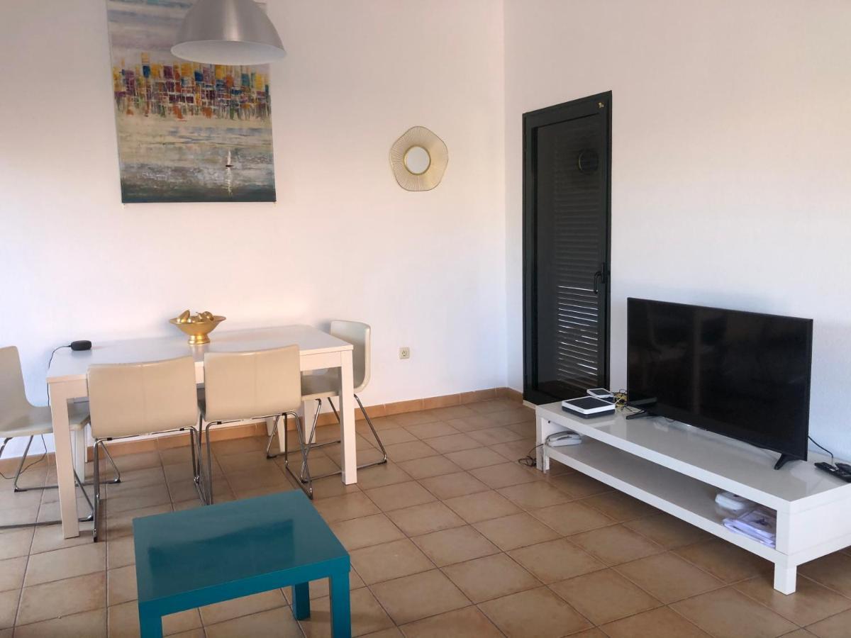 Lovely 2-Bed Villa In Corralejo Fuerteventura Exterior foto